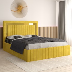 Pat Tapitat Matei Galben Catifea Premium